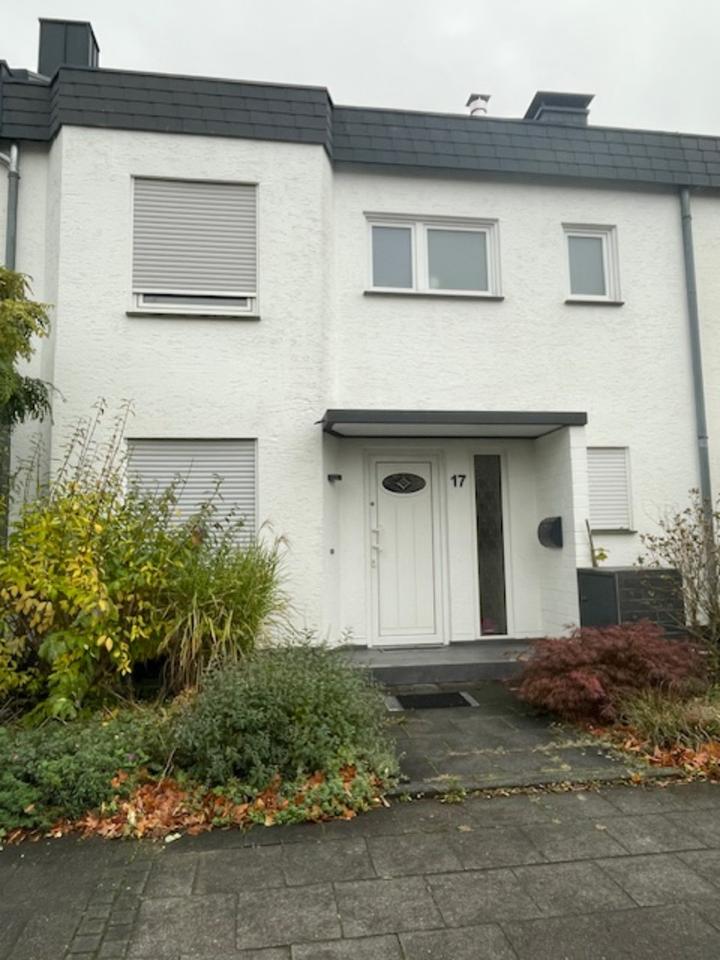 Thumbnail-Großes Reihenmittelhaus in Bonn - Brüser Berg, Provisionsfrei