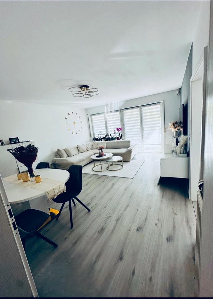 Thumbnail-Top geschnittene 3,5 Zimmer Eigentumswohnung in Langen