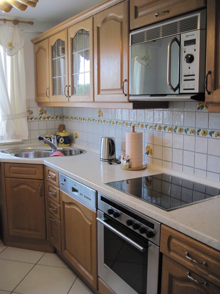 Thumbnail-Vollmöblierte 3-Zimmer-Dachgeschosswohnung