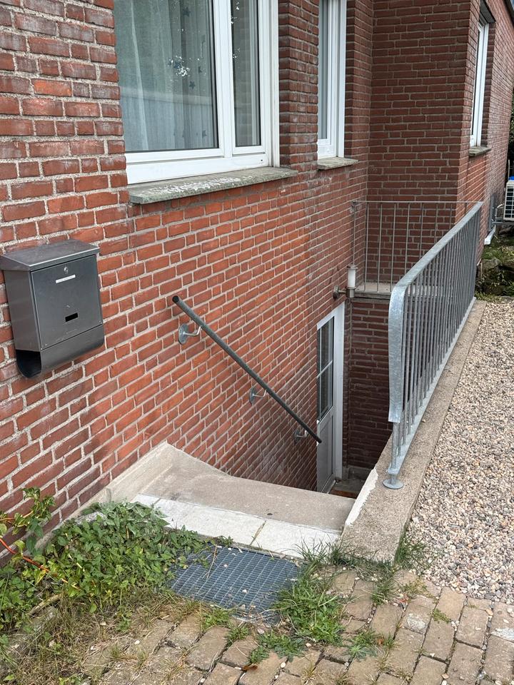 Thumbnail-Souterrain Wohnung möbliert (Einliegerwohnung)