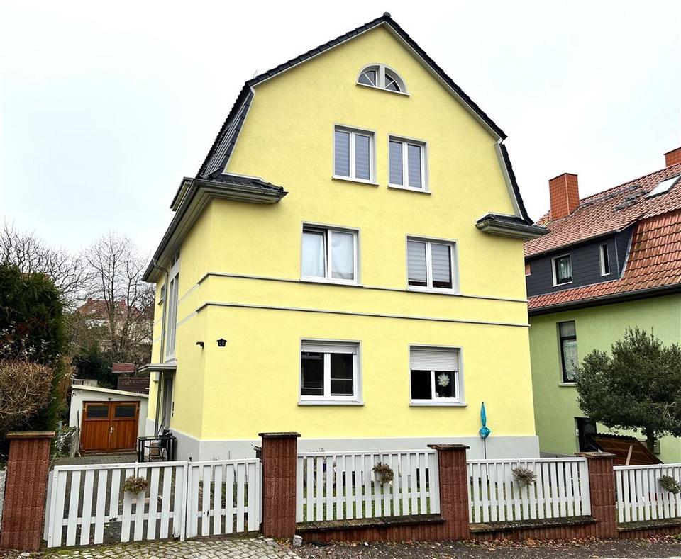 Thumbnail-4-Raum-Wohnung mit Balkon in gepflegtem Dreifamilienhaus – Ebertstraße, Eisenach