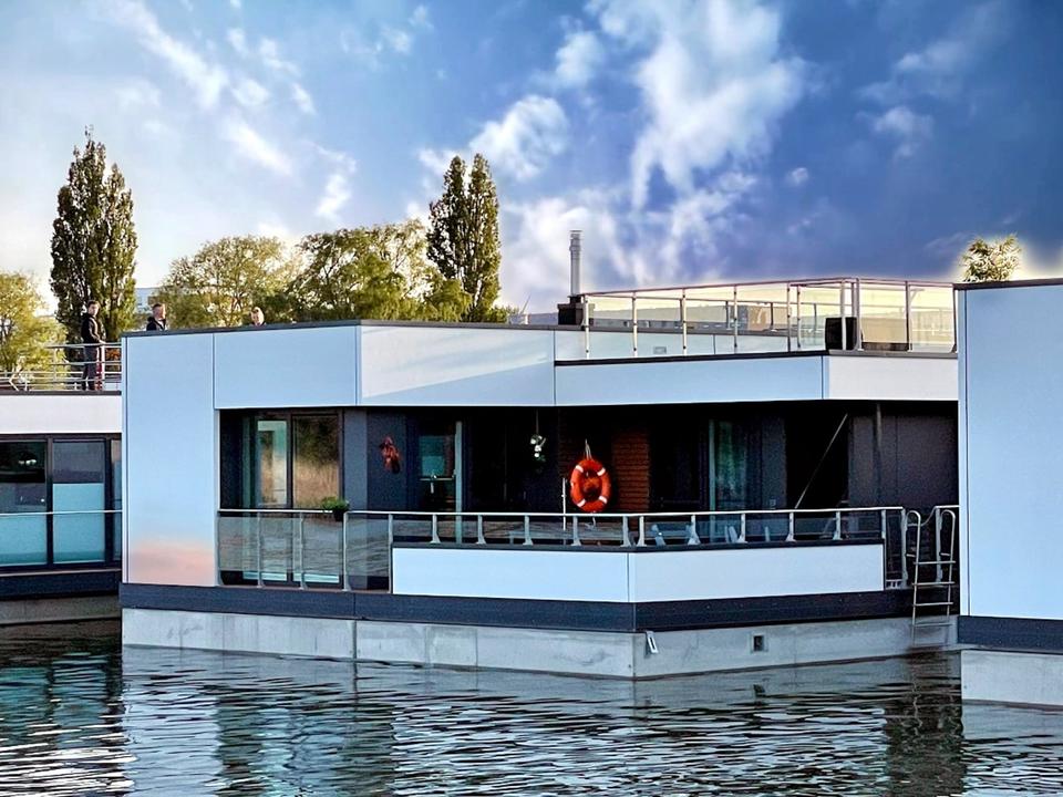 Thumbnail-Hausboot mit Sauna in Ribnitz-Damgarten für 6 Personen | 144415