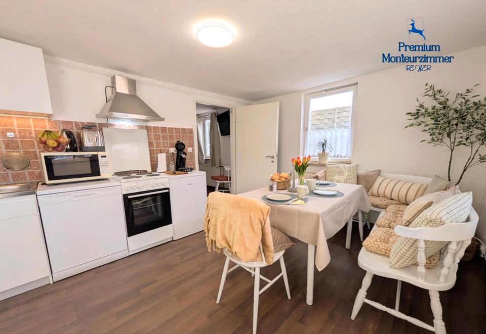 Thumbnail-Premium Monteurwohnung 1-4 Personen Kassel Oberzwehren Parkplatz