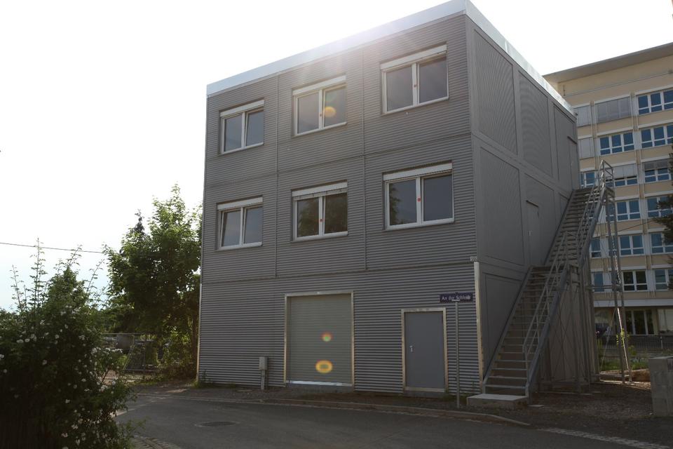 Thumbnail-Werkstatt Lager Garage 3x100m2 01099 Dresden