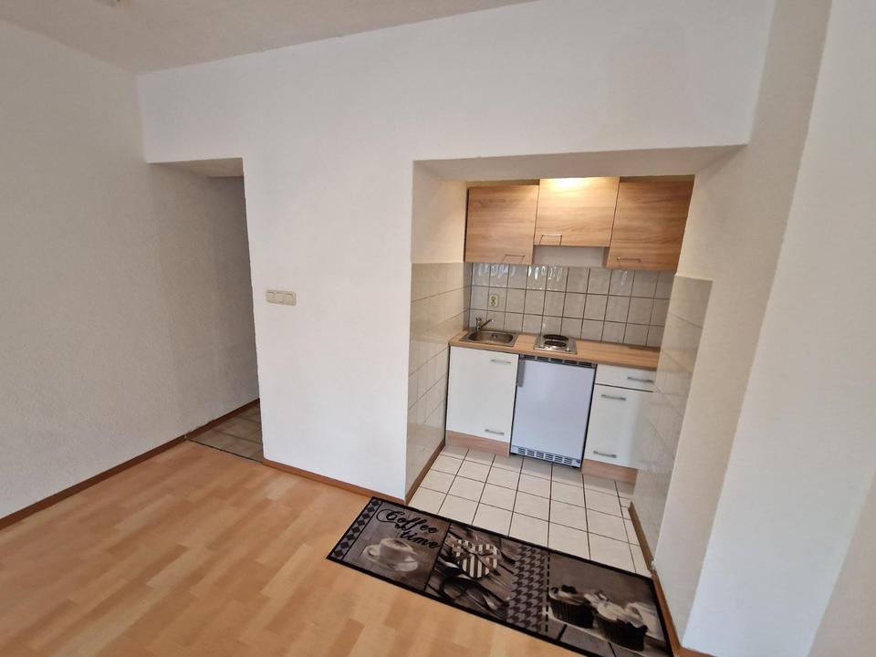 Thumbnail-vermiete schöne 1.RMW 25qm im EG mit Einbauküche,04617 Haselbach