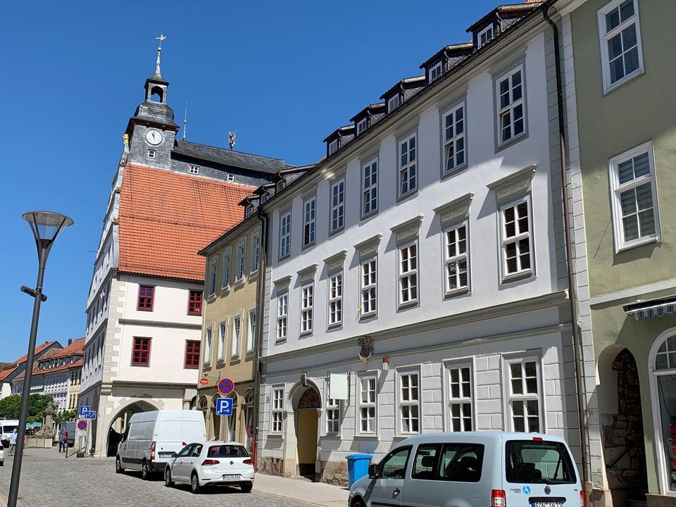 Thumbnail-Gemütliche 2-Raum-Maisonette mit Aufzug – Wohnen direkt am Marktplatz von Hildburghausen