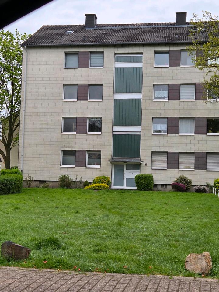 Thumbnail-3 Zimmer Wohnung mit Balkon, Garage und viel Stauraum