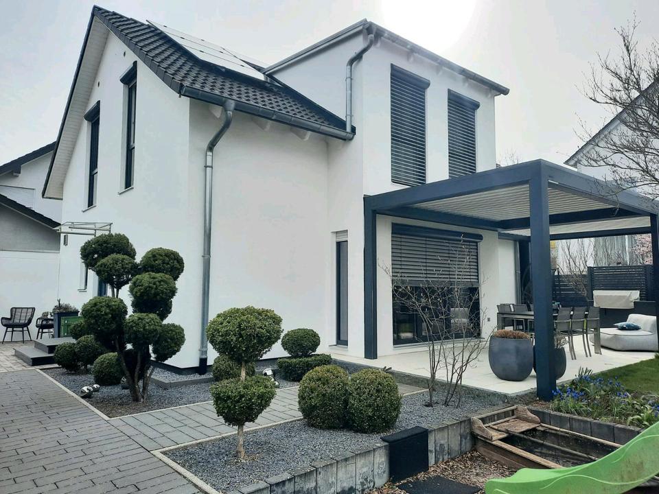 Thumbnail-Neuwertiges modernes Einfamilienhaus