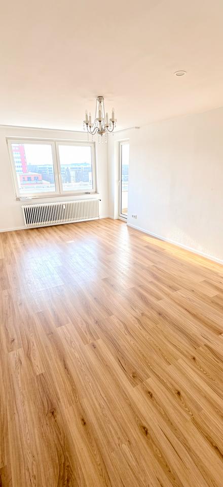 Thumbnail-Schöne 2-Zimmer Wohnung nach Renovierung in Hannover! [VAC-21365]