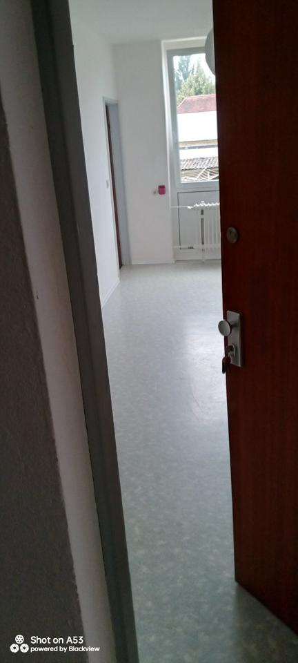 Thumbnail-Helles, 1 Zimmer Appartement nur an Studenten + Azubis