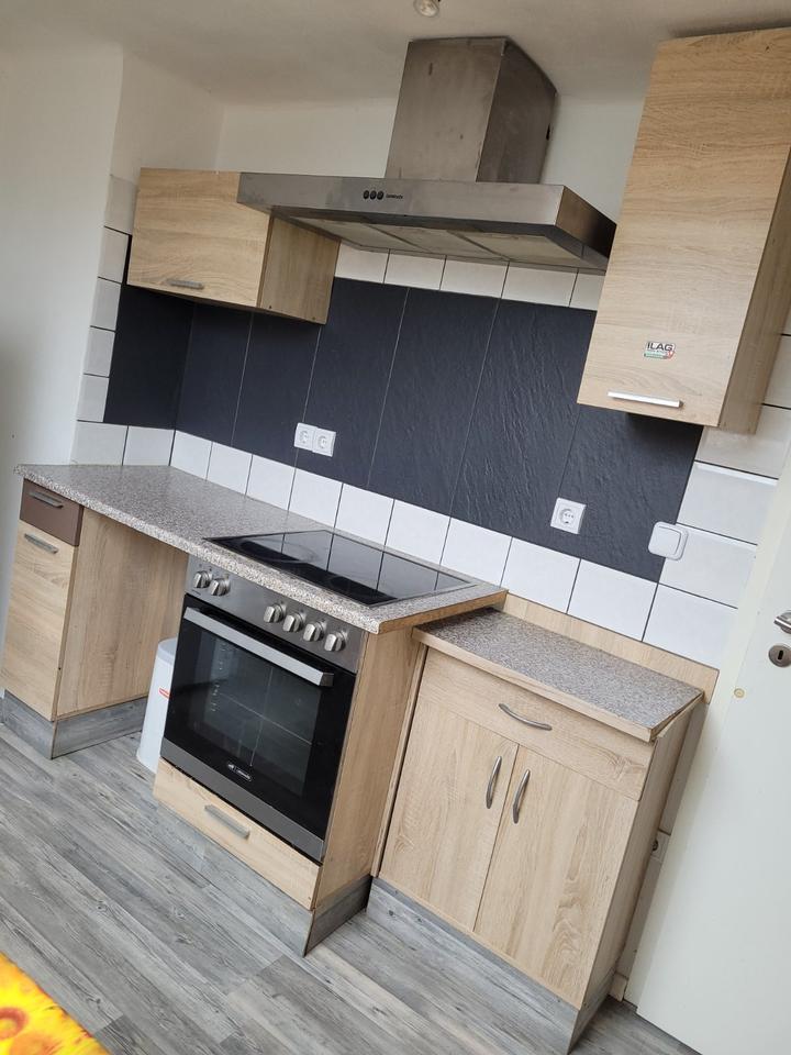 Thumbnail-Dach Wohnung Bexbach zu Vermieten Teil möbliert und Einbau Küche