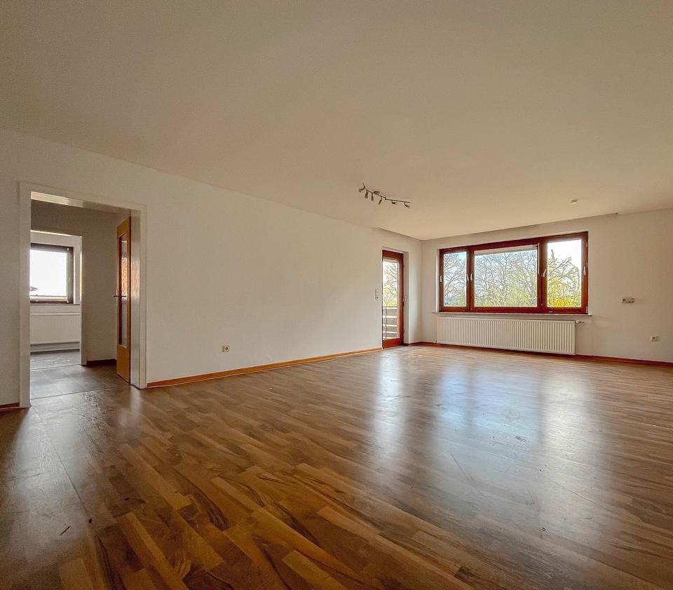 Thumbnail-Große 4-Zimmer-Wohnung mit Balkon in gefragtem Lüneburg-Moorfeld