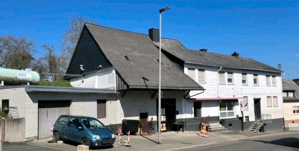 Thumbnail-Mehrfamilien Haus in Mörschied