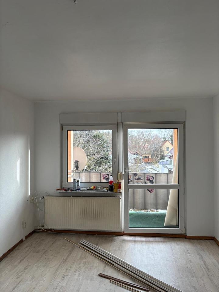 Thumbnail-Schöne helle und ab sofort verfügbare, 3 Zimmerwohnung mit Balkon zu vermieten