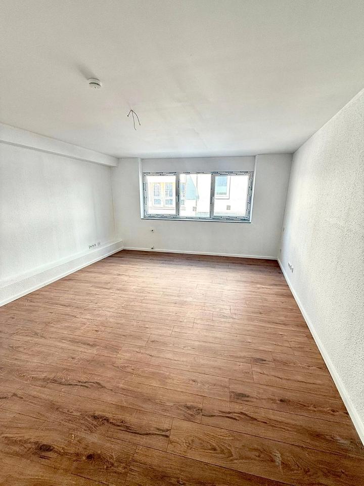 Thumbnail-*Moderne 1-Zimmer-Neubauwohnung mit EBK in zentraler Lage von Krefeld*