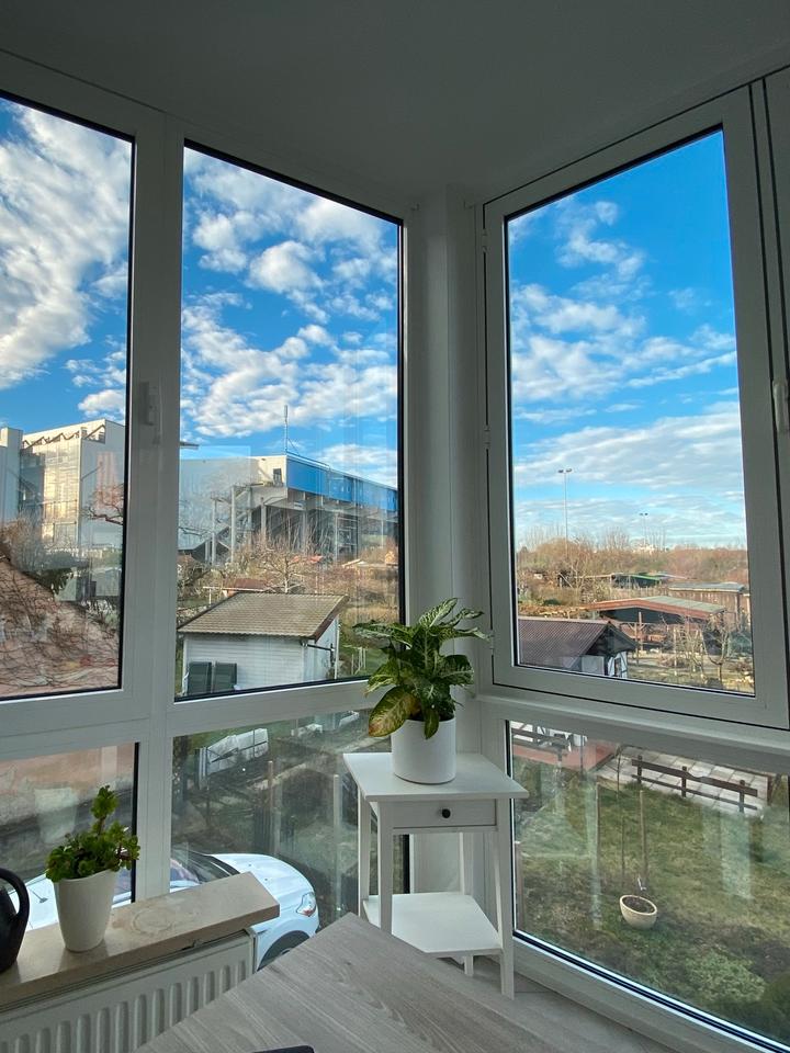 Thumbnail-Traumhafte Wohnung im Westen mit Wintergarten und Stellplatz