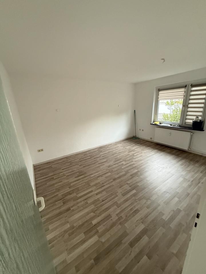 Thumbnail-Helle 3-Zimmer-Wohnung zur Miete in Mülheim-Saarn