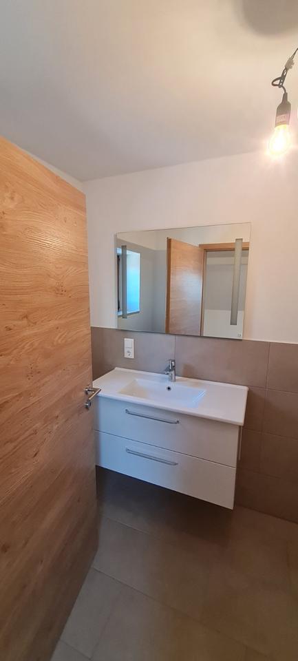 Thumbnail-Renovierte 3,5-Zimmer DG-Wohnung mit Balkon in Arnstorf