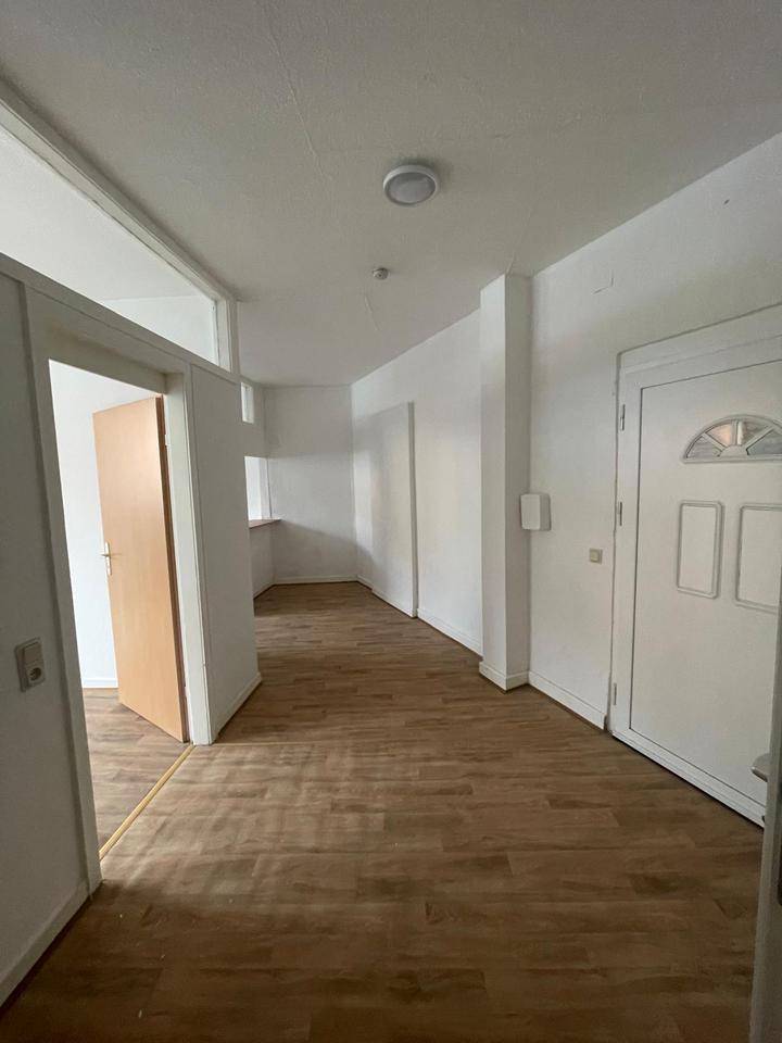 Thumbnail-Helle 3-Zimmer-Wohnung in Idar-Oberstein – sofort bezugsfrei!