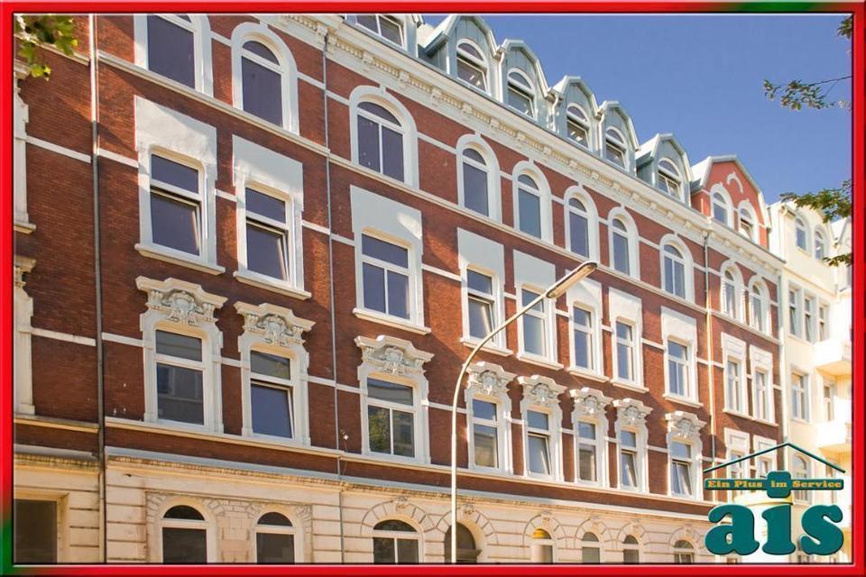 Thumbnail-ais-GmbH bietet an: Barrierefreies Wohnen (Erdgeschoss) im voll sanierten Energiesparhaus