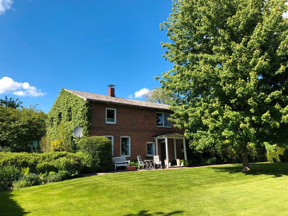 Thumbnail-Wunderschöner Resthof und kleines Haus in idyllischer Alleinlage