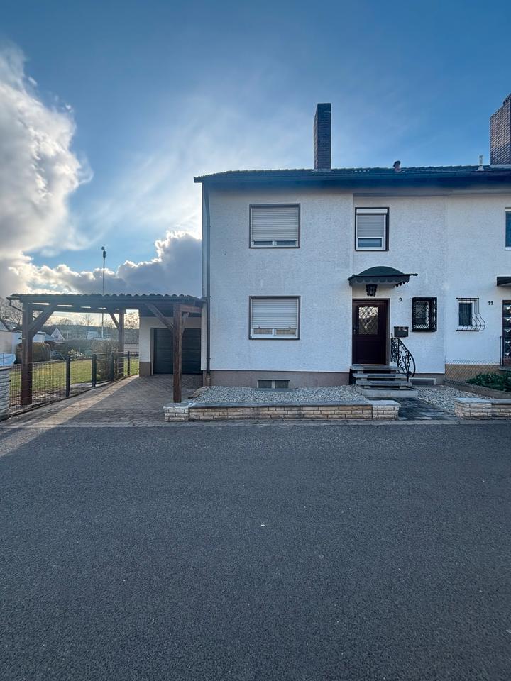 Thumbnail-frisch renovierte Doppelhaushälfte in Uehlfeld - Bezug ab sofort!