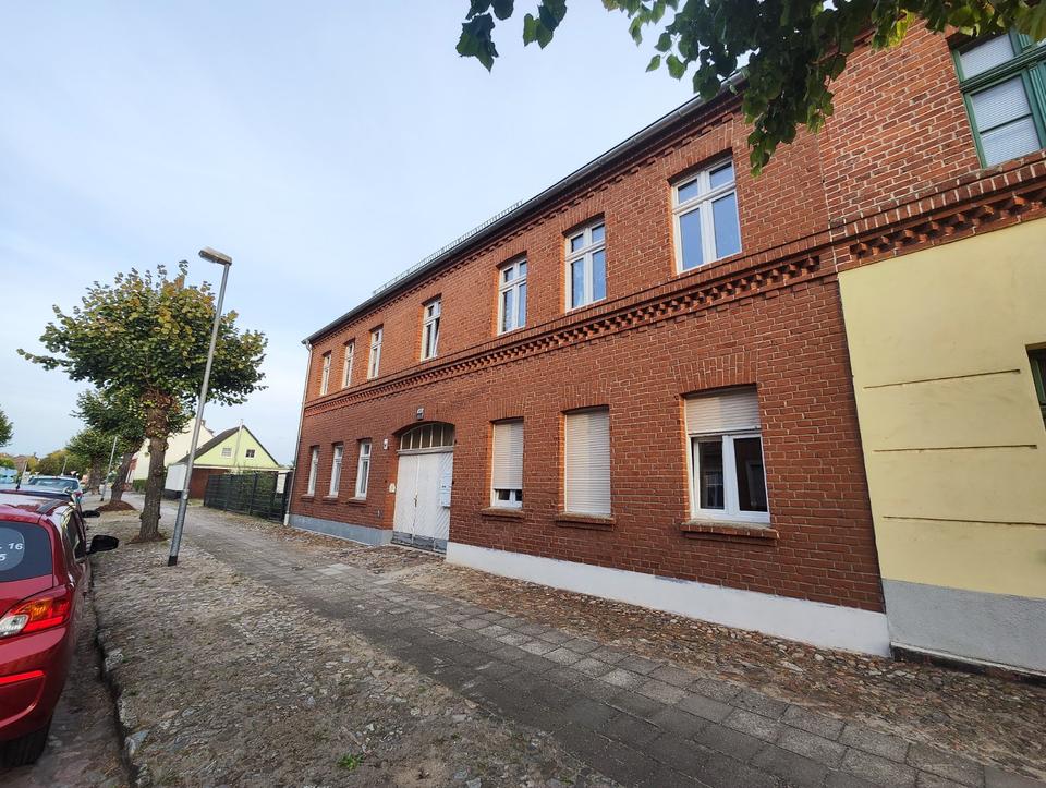 Thumbnail-Attraktives Mehrfamilienhaus in Elbnähe