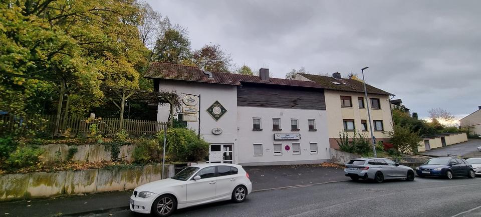 Thumbnail-Immobilie mit Entwicklungspotential in zentraler und ruhiger Lage