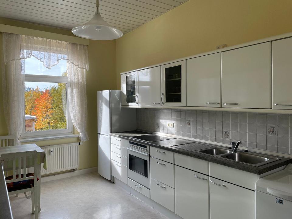 Thumbnail-3-Raum Wohnung mit Küche teilmöbliert