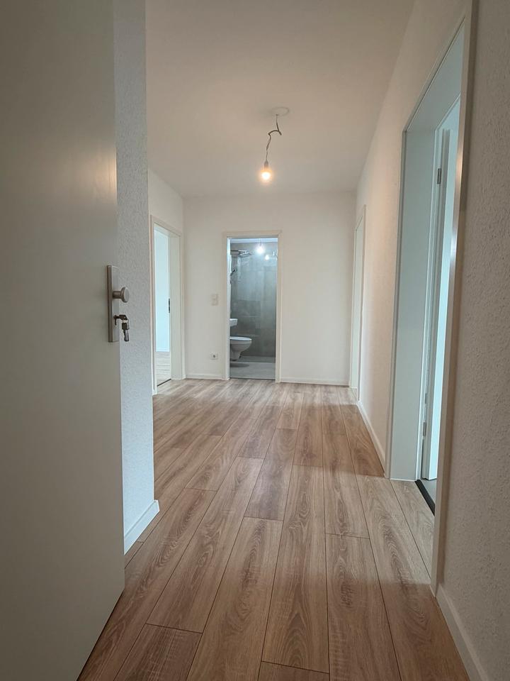 Thumbnail-Kernsanierte 2,5 Zimmer Wohnung in Meiderich zu vermieten