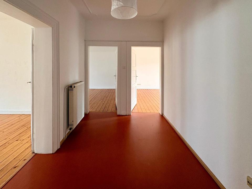 Thumbnail-4-Zimmer Altbauwohnung