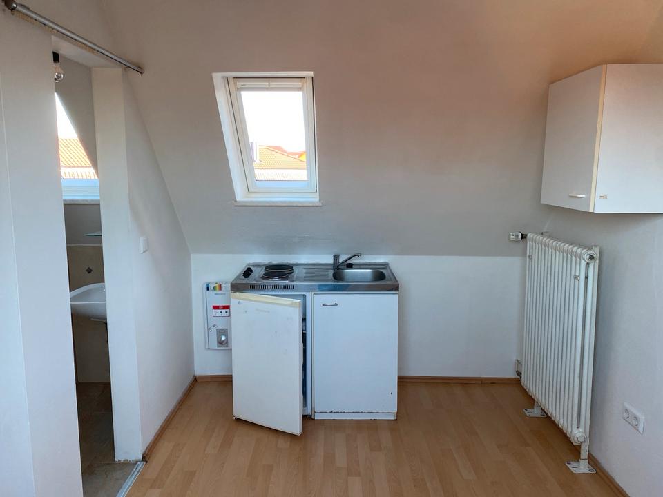 Thumbnail-Helle 1-Zimmer-Dachgeschosswohnung in 74336 Brackenheim