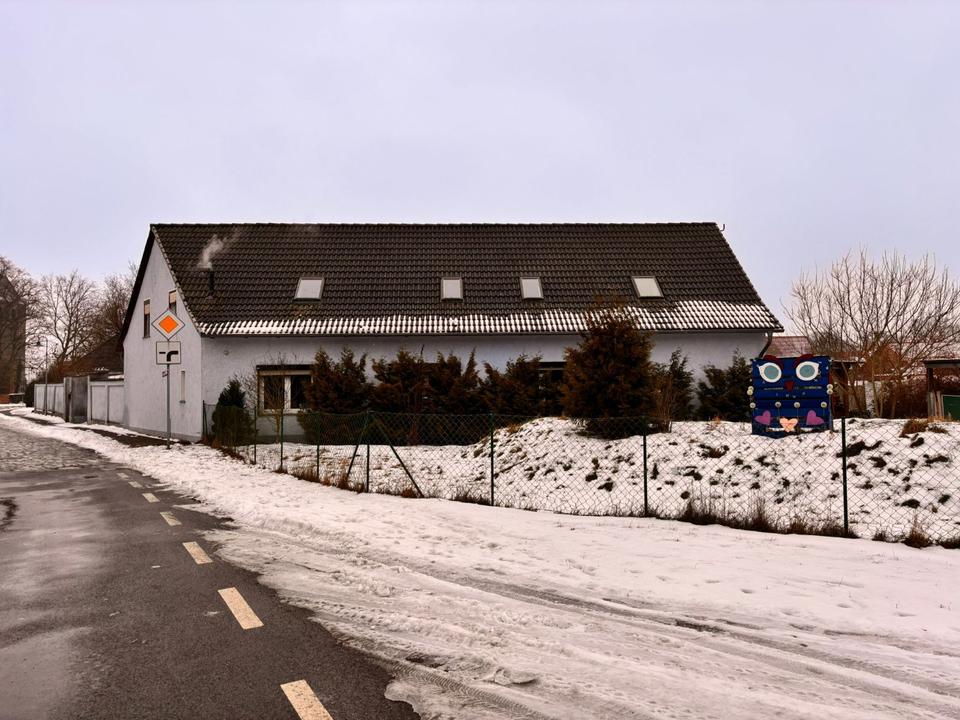 Thumbnail-Ein großes Einfamilienhaus