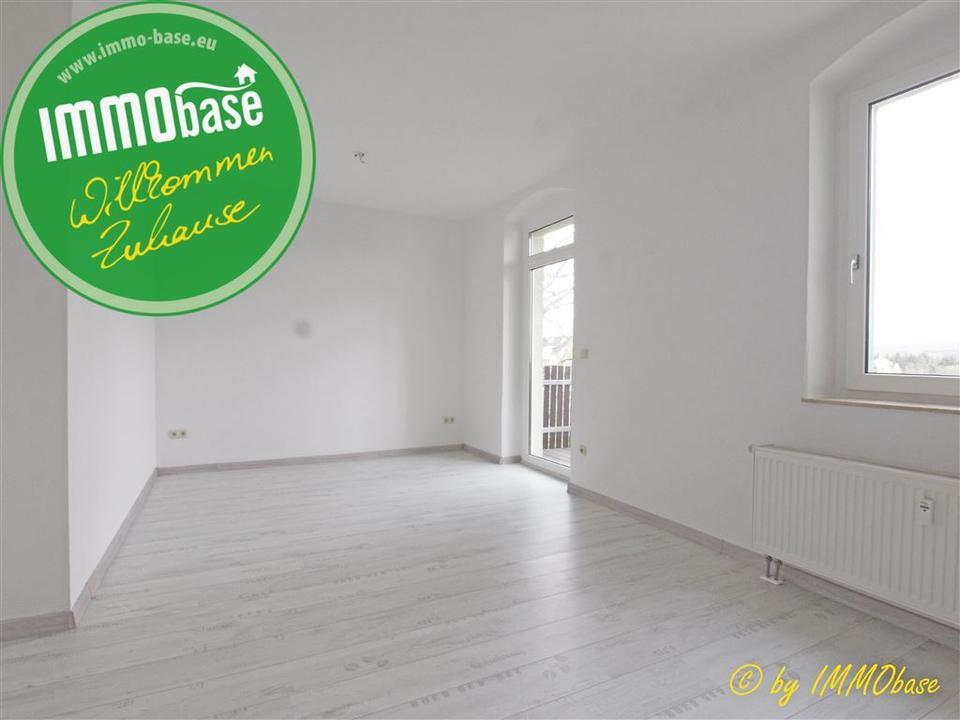 Thumbnail-Lichterfüllte Wohnung mit Balkon und Stellplatz!