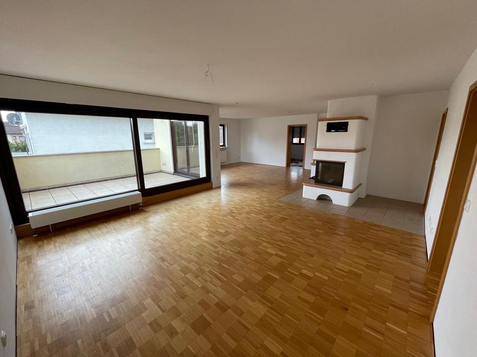 Thumbnail-5-Zimmer Wohnung zu vermieten