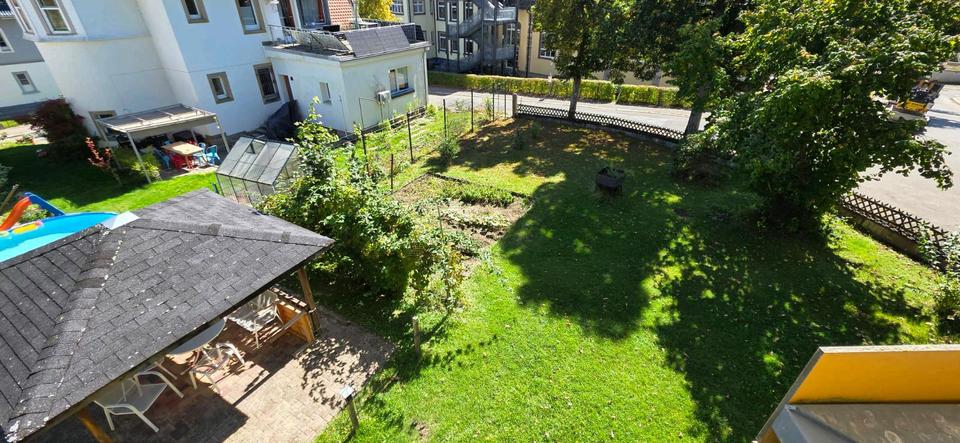 Thumbnail-Helle 2-Zimmer-Wohnung mit Zwei Balkonen, Kachelofen in Neustadt