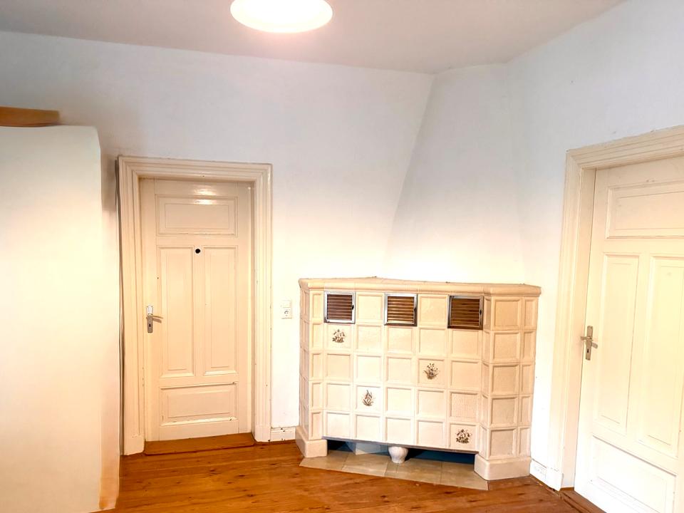 Thumbnail-5 Zi Wohnung in Gnutz Altbau von privat Wohnen und Arbeiten,