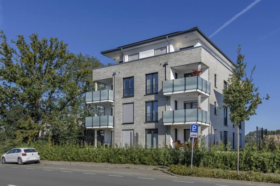 Thumbnail-Nie wieder Treppensteigen! Wundervolle 3-Zimmer-Erdgeschosswohnung mit eigener Terrasse!