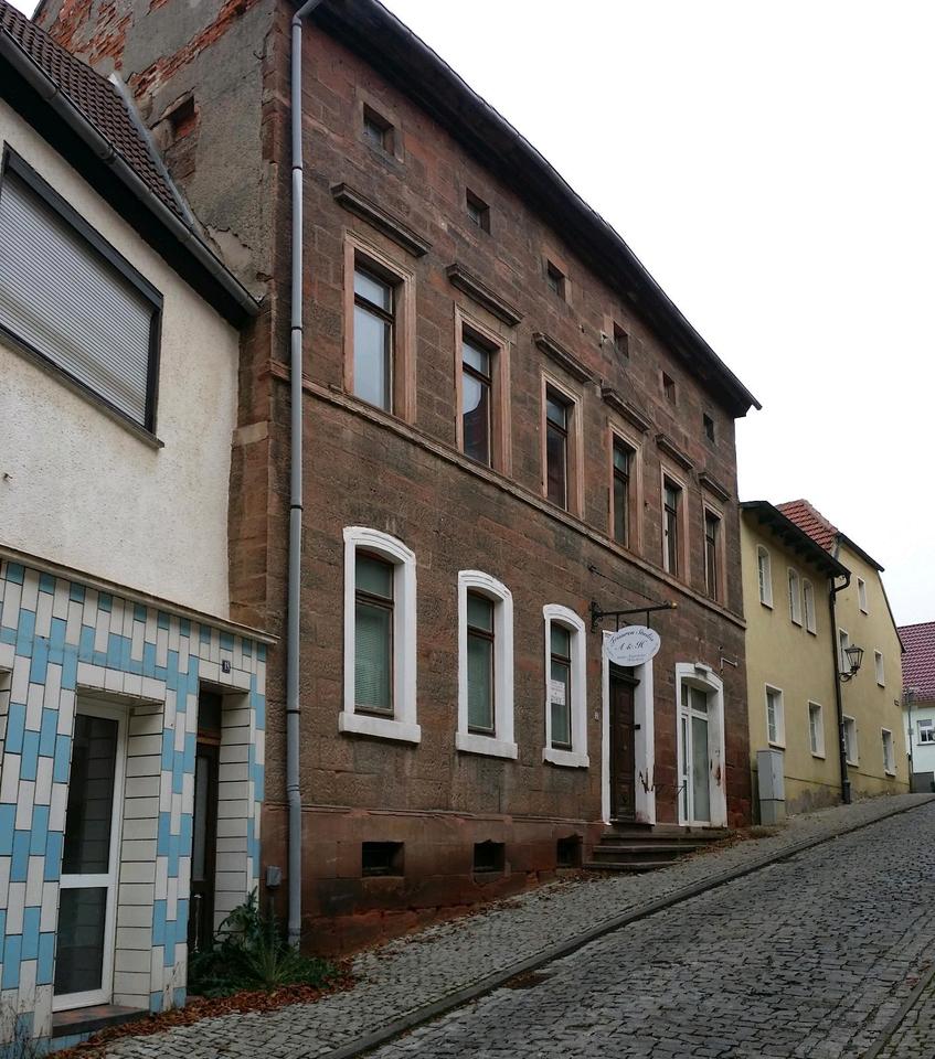 Thumbnail-Wohn- und Geschäftshaus