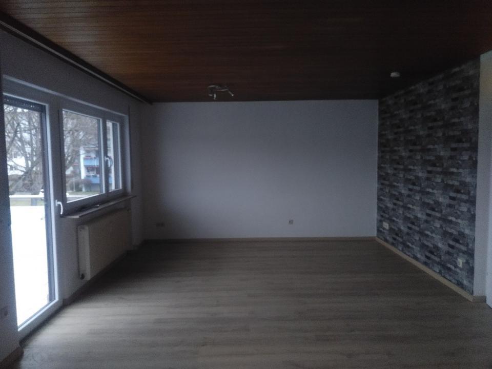 Thumbnail-3 12 Zimmerwohnung zum vermieten in Zizishausen