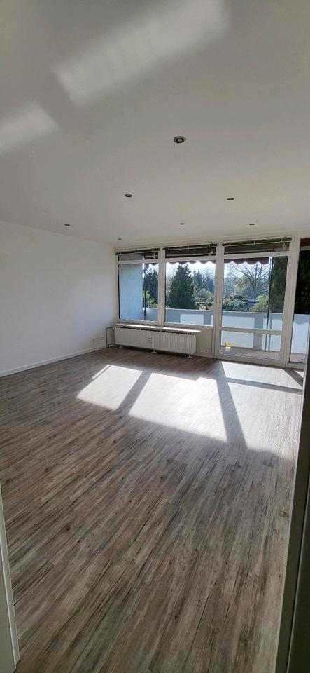 Thumbnail-74QM² 3 Zimmer, Renoviert & Modernisiert, EBK, Bezugsfertig