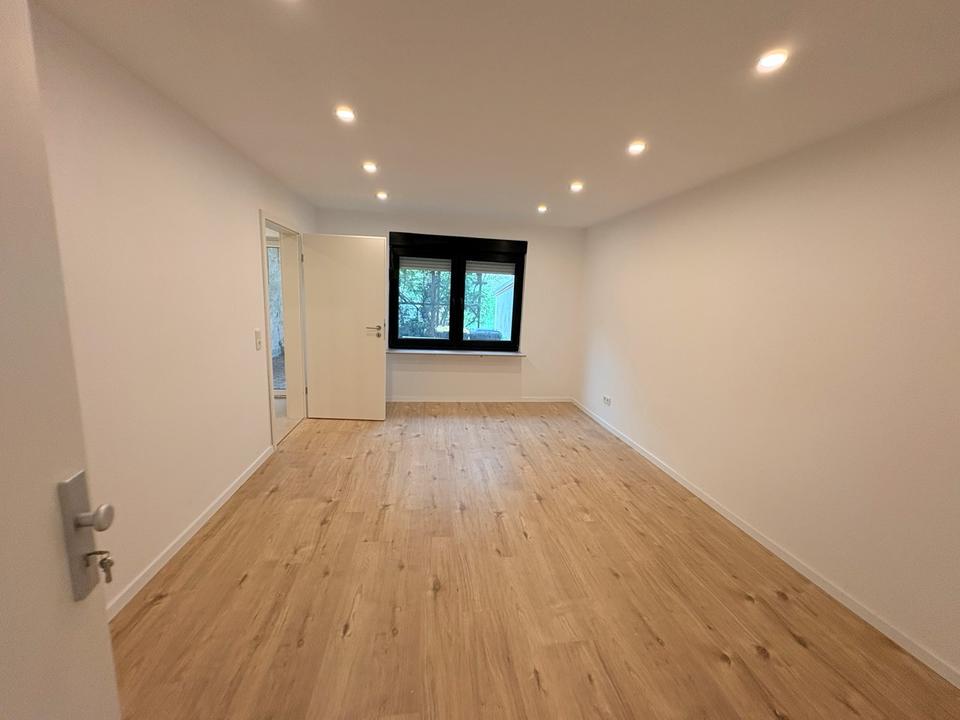 Thumbnail-1 ZKB mit Terrasse und Garten