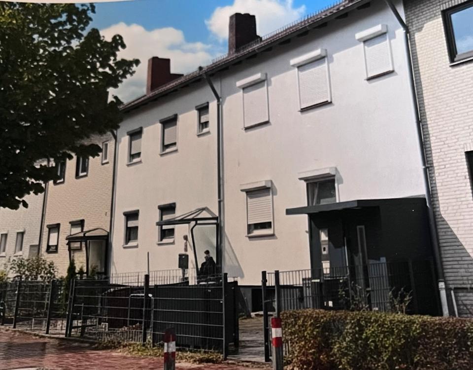 Thumbnail-Kernsaniertes Reihenhaus in Gröpelingen +2 Garagen