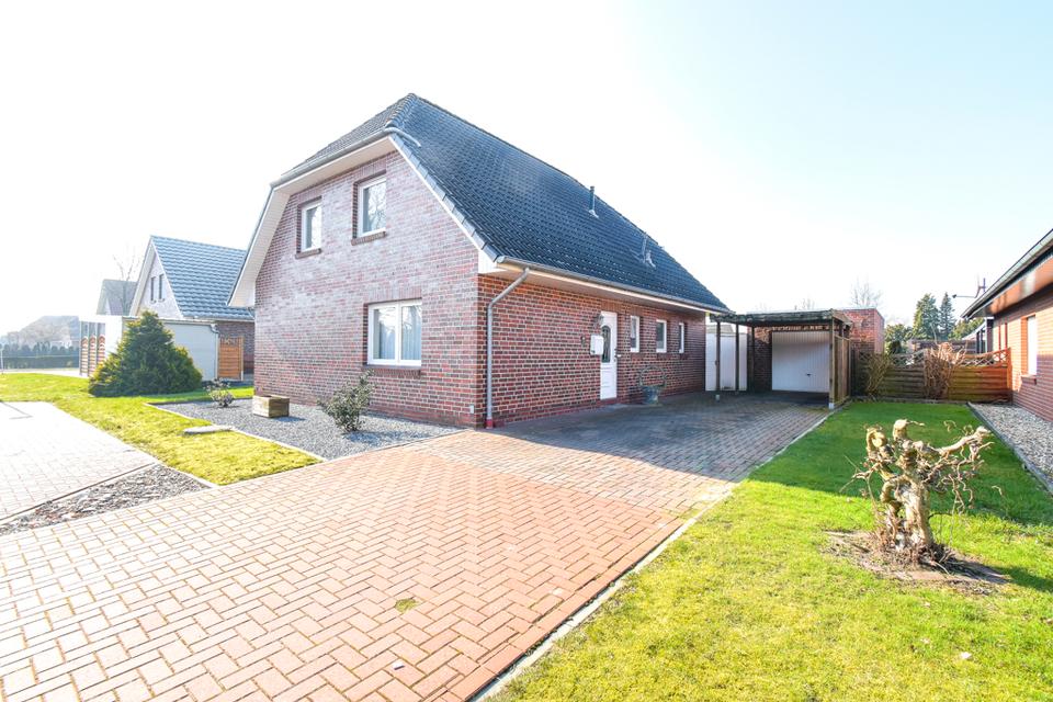 Thumbnail-*** Gepflegtes Einfamilienhaus in ruhiger Lage ***