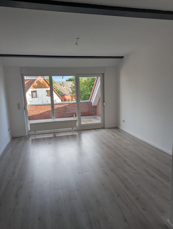 Thumbnail-4 Zimmer Wohnung mit Balkon und toller Aussicht