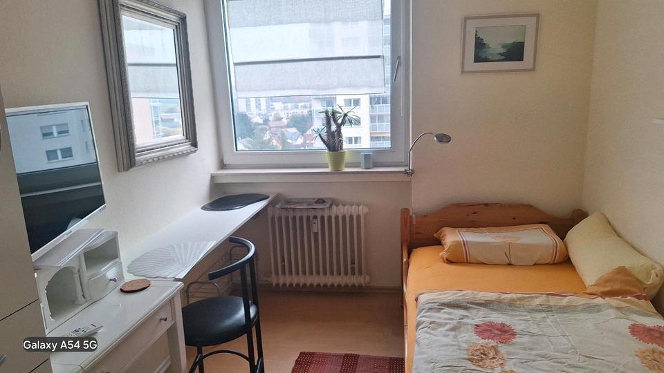 Thumbnail-Nur für Wochenendfahrer 1 Zimmer in einer 3 Zimmerwohnung