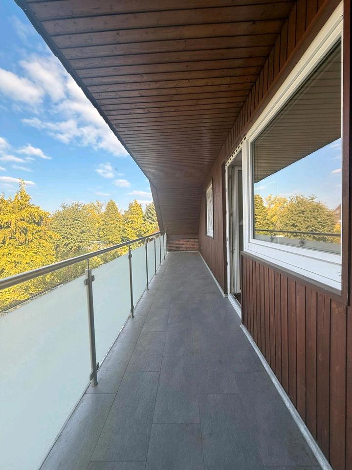 Thumbnail-Große 3 Zimmer Dachgeschoss Wohnung Timmerlah