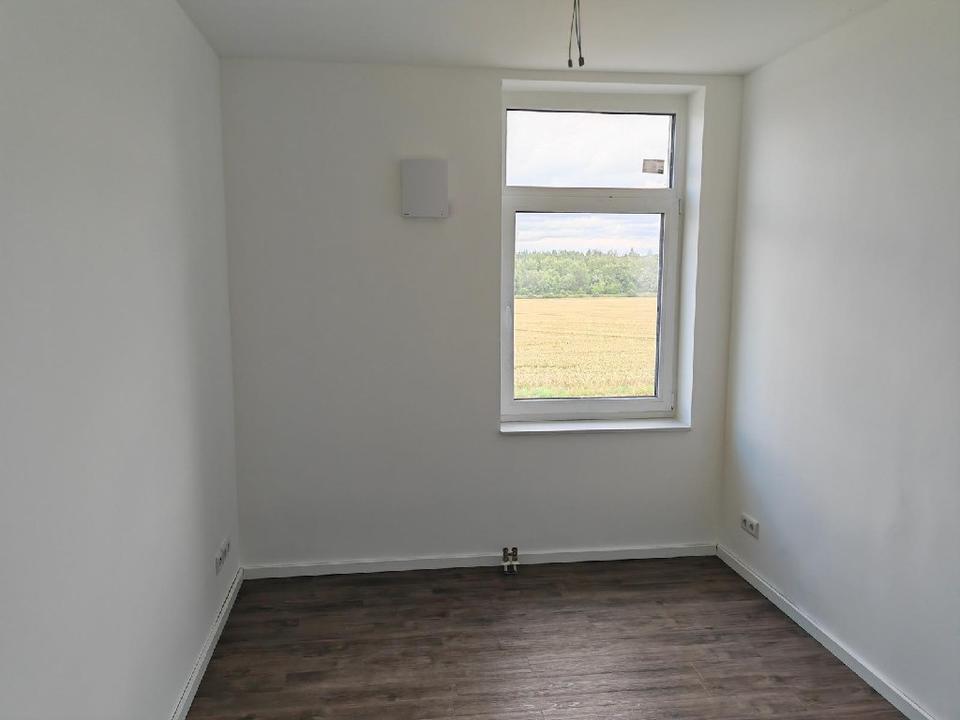 Thumbnail-O189W6: Moderne 3-Raum Wohnung in Röblingen - Stellplatz + Garage mögl.