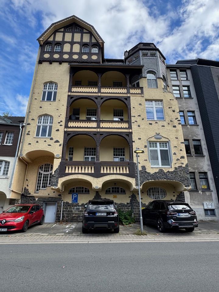 Thumbnail-Charmante Altbauwohnung mit Blick auf die Lenne zu sofort zu vermieten