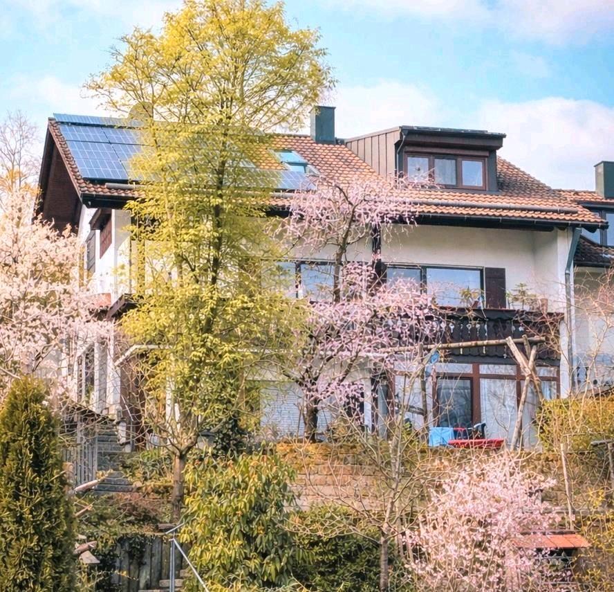 Thumbnail-gepflegte DHH mit Weitblick, Einliegerwohnung, PV & WP